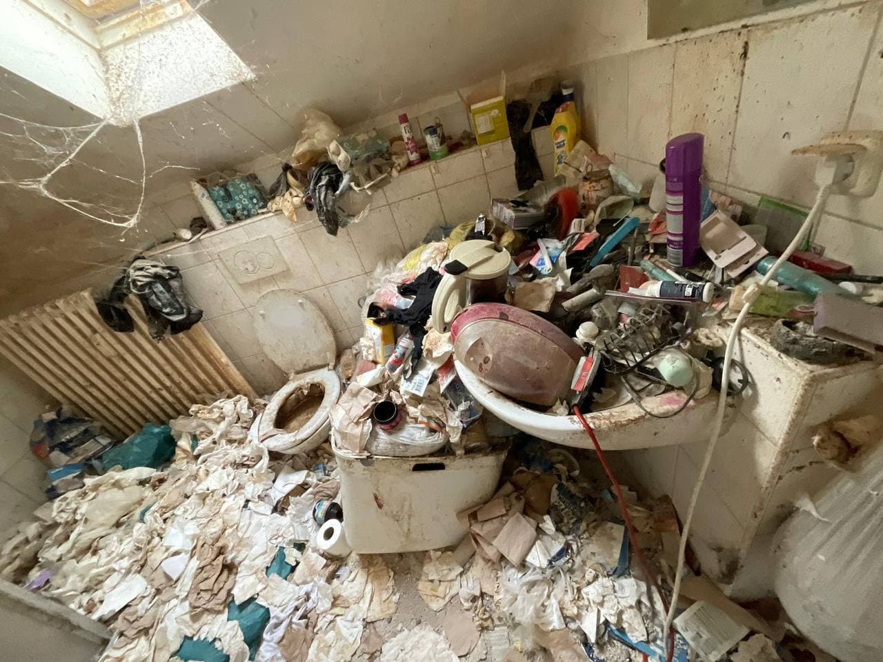 Wohnung nach professioneller Messie-Entrümpelung in Gütersloh